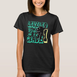 Camiseta Niños Primer Día Último Jardín De Niños Levantado