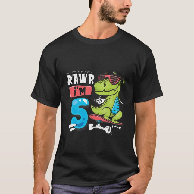 Camiseta Niños Rawr Tengo 5 T Rex Dinosaur Skateboard 5º Bi (Anverso)