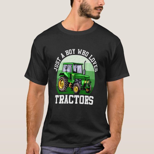 Camiseta Niños Sólo Un Niño Que Ama A Los Tractores Granja  (Anverso)