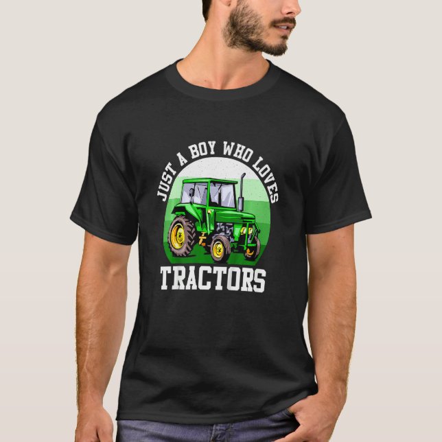 Camiseta Niños Solo Un Niño Que Ama A Los Tractores Granja  (Anverso)