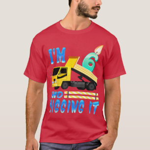 Camiseta Niños, tengo 6 años y cavamos un camión de constru
