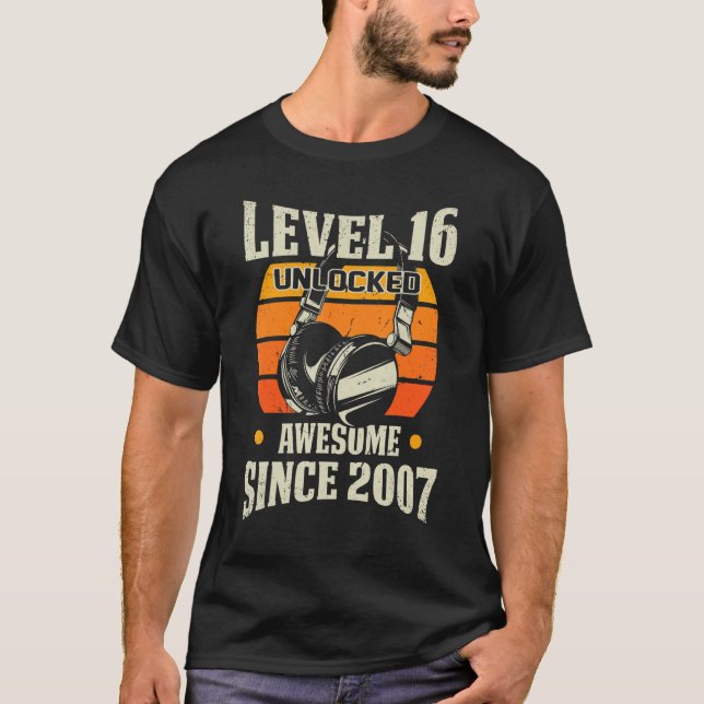 Camiseta Nivel 16 Desbloqueado desde el Bi de videojuegos d (Anverso)