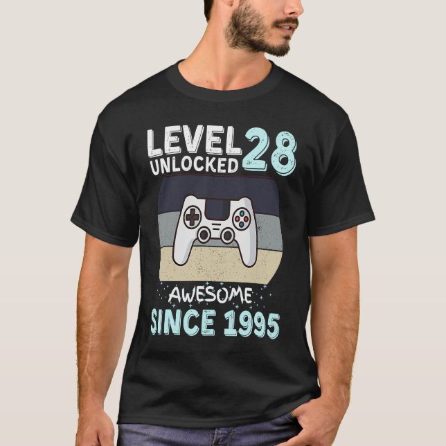 Camiseta Nivel 28 Desbloqueado desde 1995 Video Gamer B (Anverso)