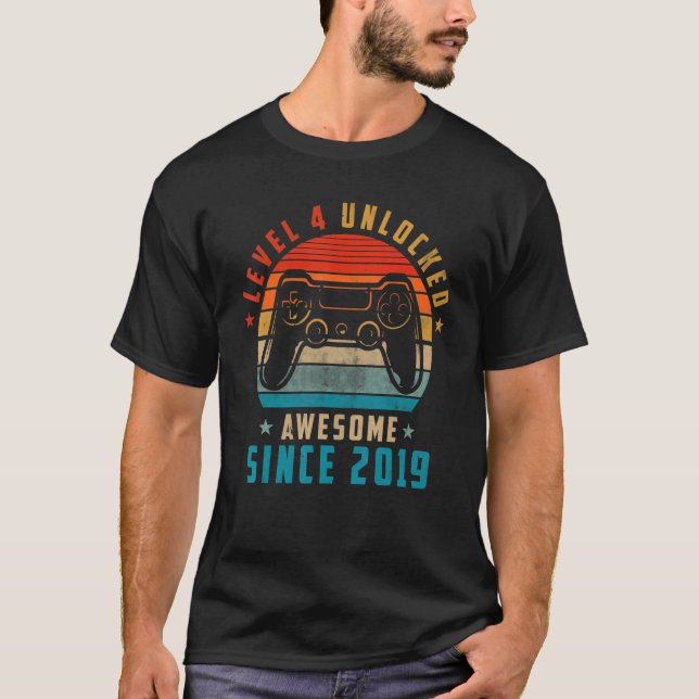 Camiseta Nivel 4 Desbloqueado desde 2019 Cuarto Cumpleaños  (Anverso)