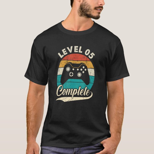 Camiseta Nivel 5 Complete el 5º Aniversario Boda Para Él H (Anverso)