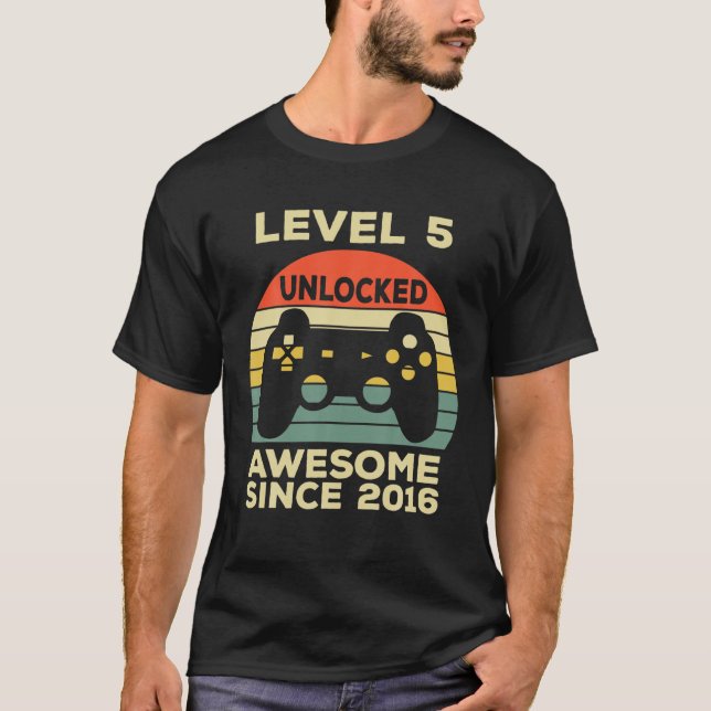 Camiseta Nivel 5 Cumpleaños Desbloqueado 5 Años Awesome Sin (Anverso)