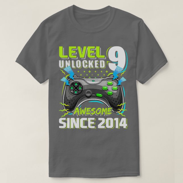 Camiseta Nivel 9 Desbloqueados Impresionante videojuego 201 (Diseño del anverso)