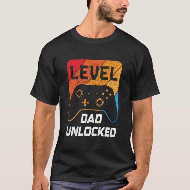 Camiseta Nivel de papá desbloqueado retro y cosecha (Anverso)