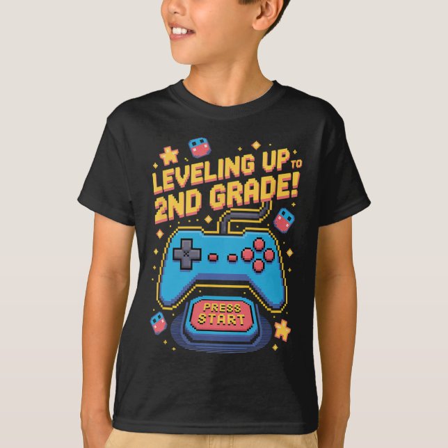 Camiseta Nivelación Hasta 2º Grado Gamer 8 Bits Pixelado (Anverso)