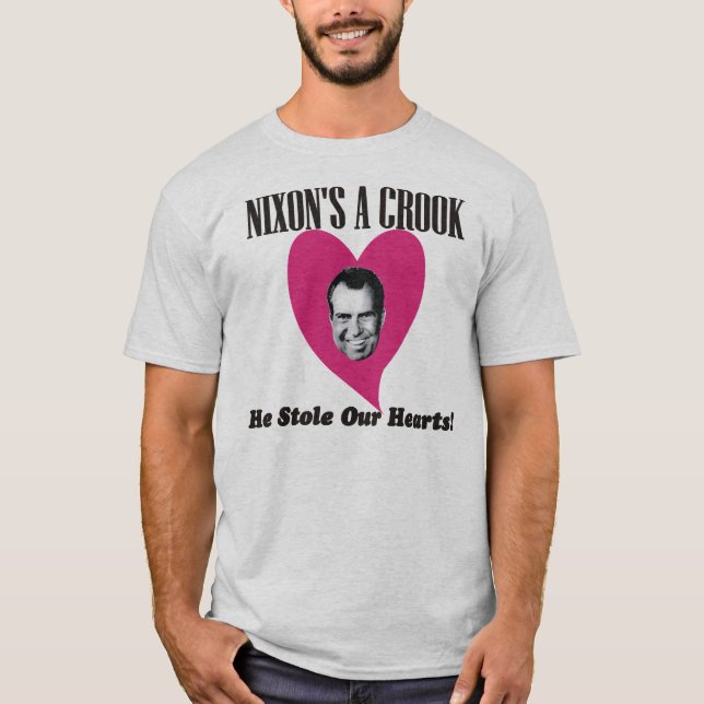 Camiseta Nixon robó nuestros corazones (Anverso)