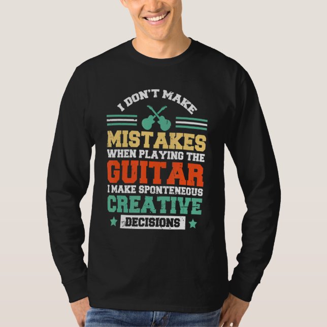 Camiseta No cometo errores cuando toco la guitarra Mamáes (Anverso)