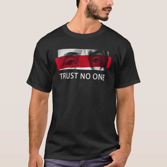 Camiseta No confiar en nadie (Anverso)