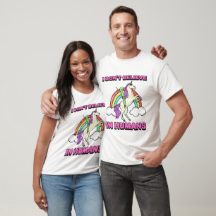 Camiseta No creo en los humanos, el orgullo gay unicornio e