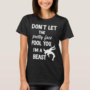 Camiseta no dejes que el bonito se enfrente al tonto que lu