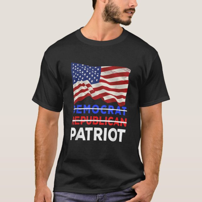 Camiseta No demócrata, no republicano, no patriota rino est (Anverso)