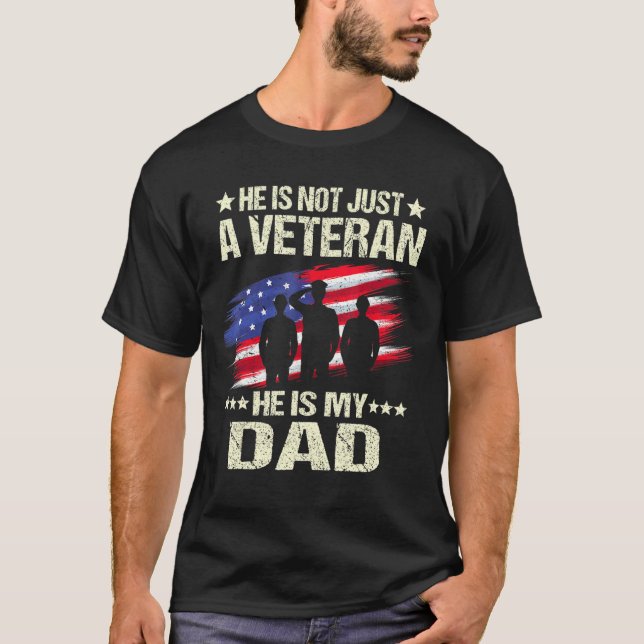 Camiseta No es solo un veterano veterano de su papá (Anverso)