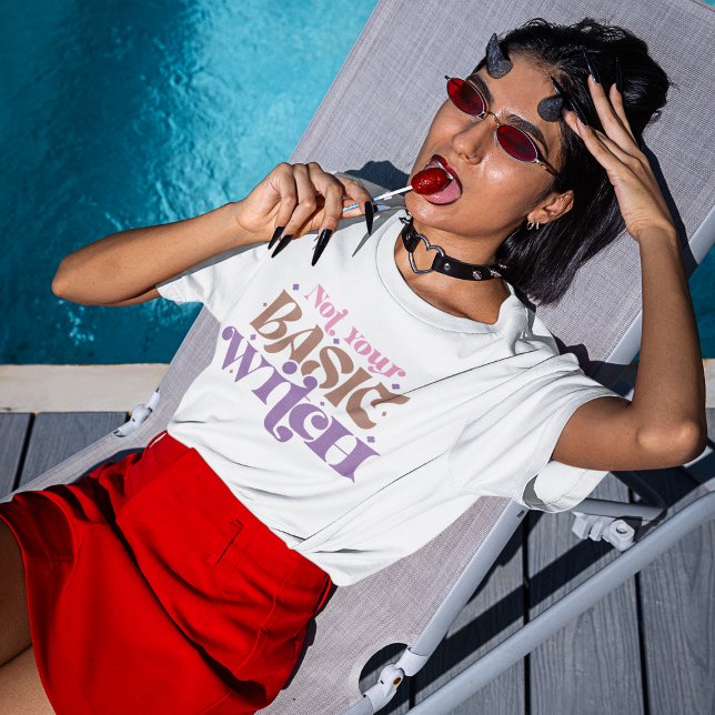 Camiseta No es tu magia básica de Halloween (Subido por el creador)