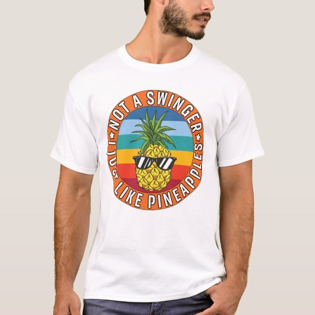 Camiseta No es un cantante que me guste la piña. (Anverso)