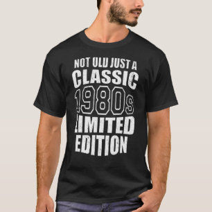 Camiseta No es viejo, solo un clásico de los ochenta