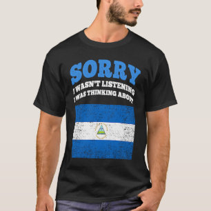 Camiseta No escuchaba que pensaba en Nicaragua