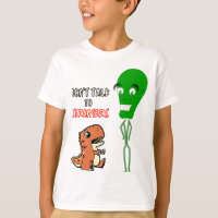 No hables con extraños, extranjeros con dinosaurio