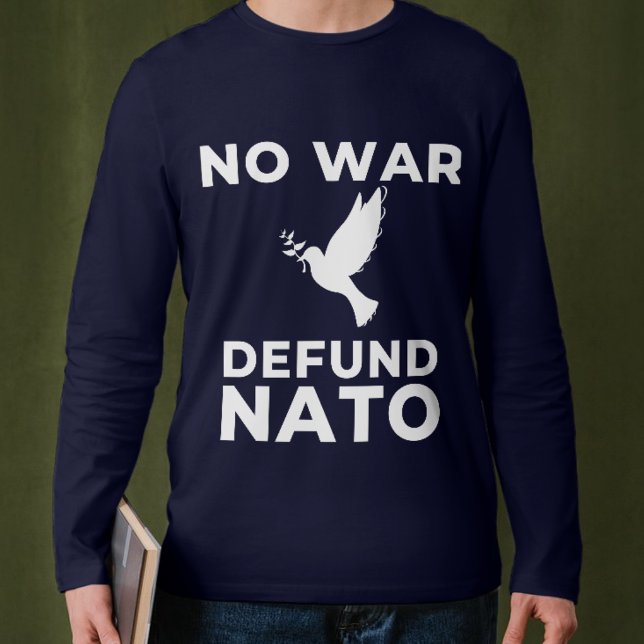 Camiseta No hay una guerra defendida por la OTAN (Subido por el creador)