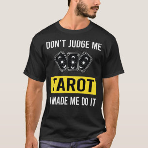 Camiseta No juzguen a Tarot