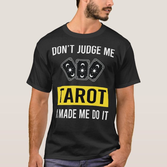 Camiseta No juzguen a Tarot (Anverso)
