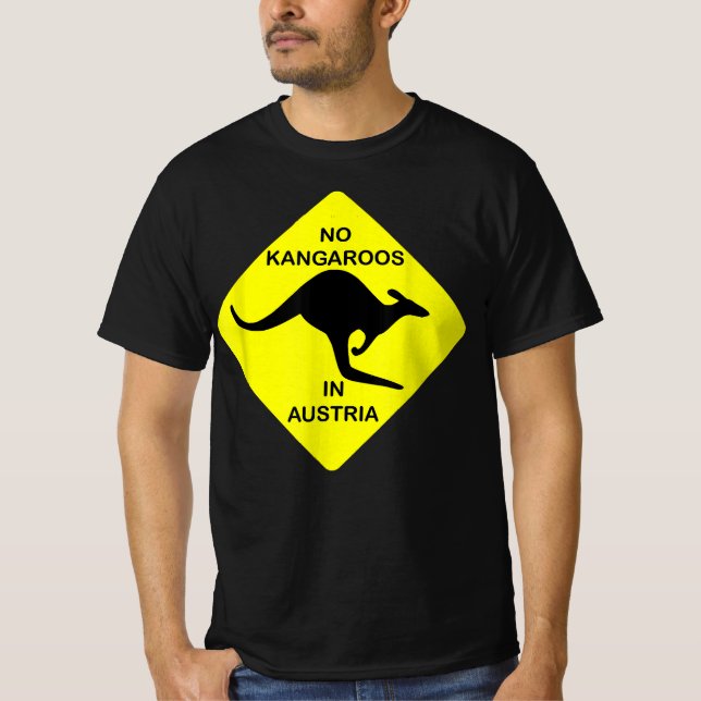 Camiseta No Kangaroos In Austria Funny T-Shirt Yellow Sign (Anverso)
