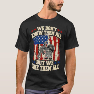 Camiseta No los conocemos a todos, pero les debemos a todos