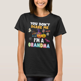 Camiseta No me asustes, soy una abuela Halloween no puede