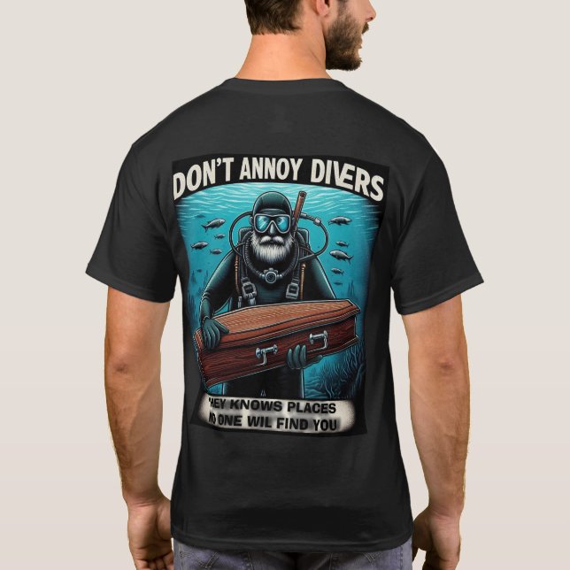 Camiseta no molestes a los buzos (Reverso)