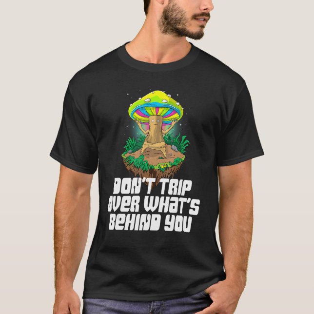 Camiseta No pases por lo que hay detrás de ti Mushroom Magi (Anverso)