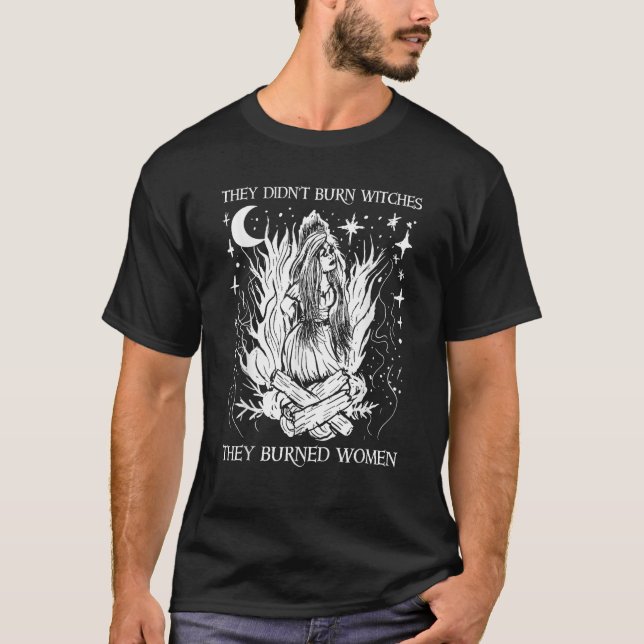 Camiseta No quemaron brujas, quemaron a las mujeres Hallowe (Anverso)