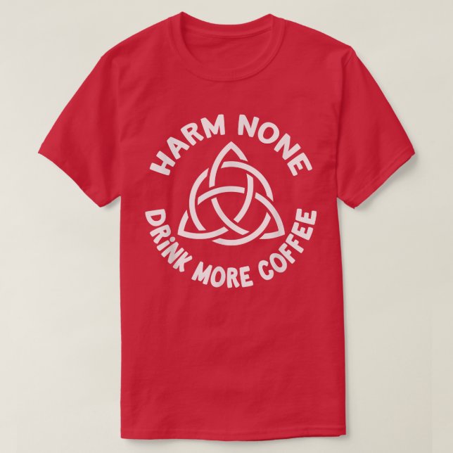 Camiseta No se bebe más café Triquetra Pagan Cheeky (Diseño del anverso)