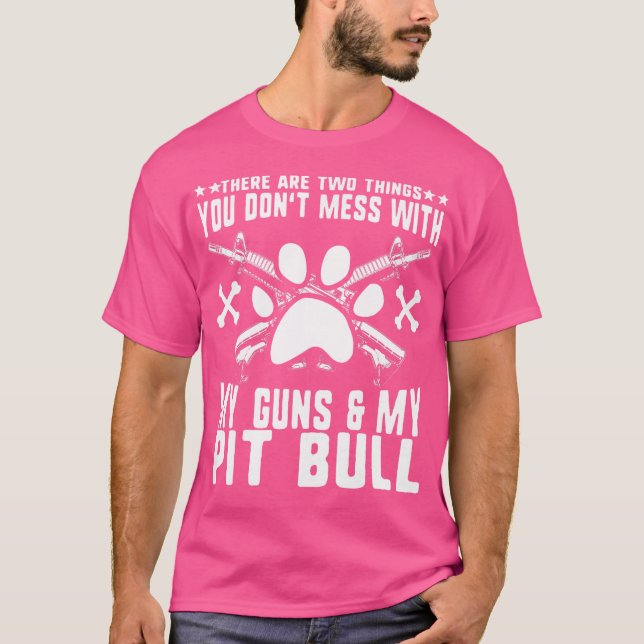 Camiseta No Se Entreguen Con Mis Pistolas Ni Con Mi Toro De (Anverso)