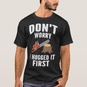 Camiseta No se preocupen, la abrazé, el arco iris torcido,