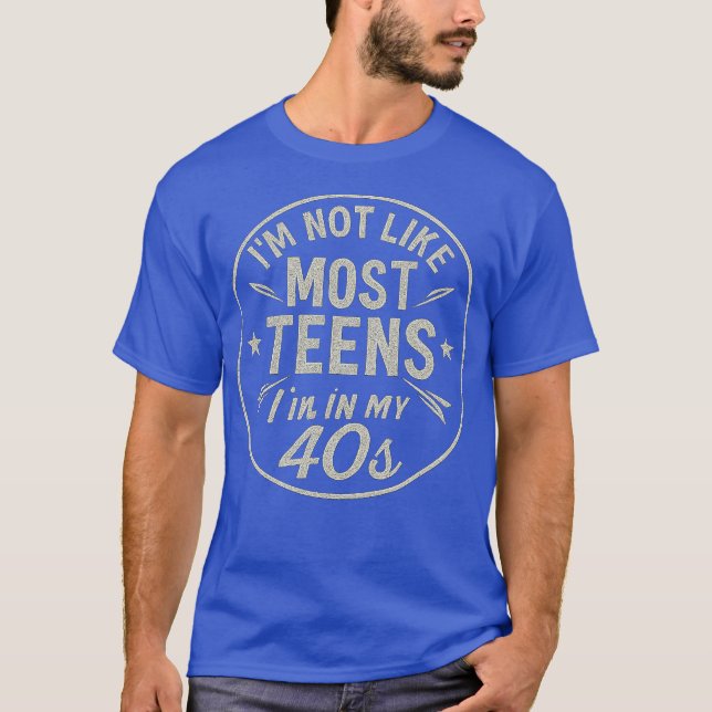 Camiseta No soy como la mayoría de los adolescentes (40) (Anverso)