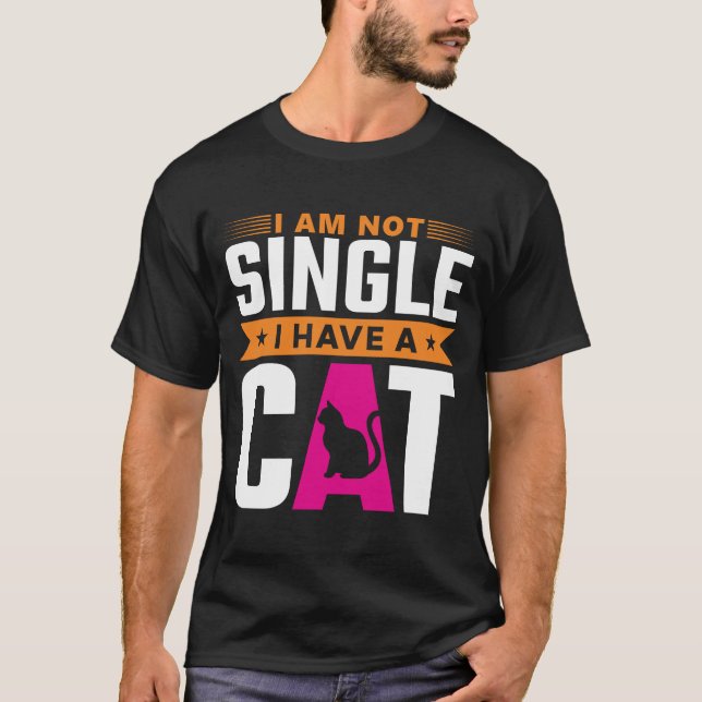 Camiseta no soy soltera, tengo un gato (Anverso)