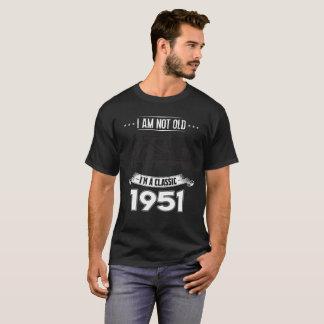 Camiseta No soy viejo yo soy una obra clásica. Llevado en