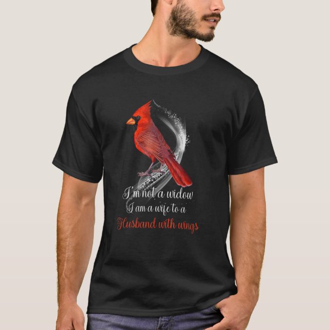 Camiseta No Soy Viuda, Soy Esposa De Un Marido Con Alas C (Anverso)