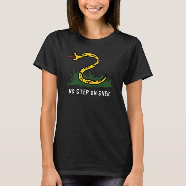 Camiseta No Step On Snek Parody Meme (Anverso)
