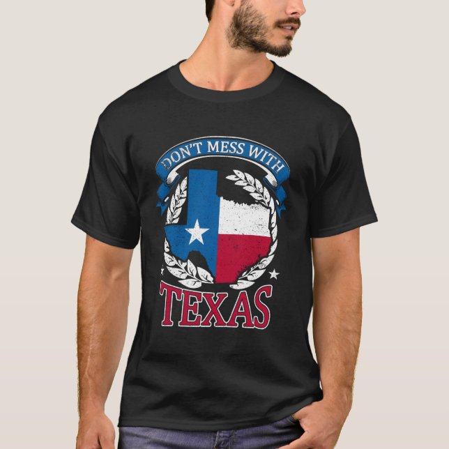 Camiseta No Te Entretengas Con El Estado De Texas (Anverso)