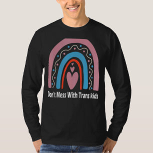 Camiseta No te metas con los niños trans arcoiris que Texas