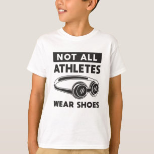 Camiseta No Todos Los Atletas Llevan Zapatos Nadando Divert