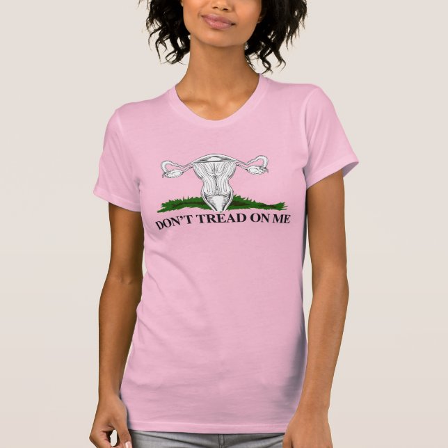 Camiseta No toques mi útero (Anverso)