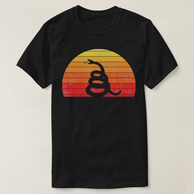 Camiseta No traigas patriota al regalo de la bandera de la  (Diseño del anverso)
