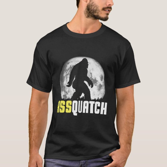 Camiseta Noche Assquatch Big Butt Bigfoot (Anverso)