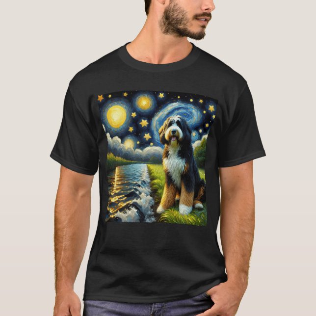 Camiseta Noche estrellada Bernedoodle Perro Van Gogh Lover (Anverso)