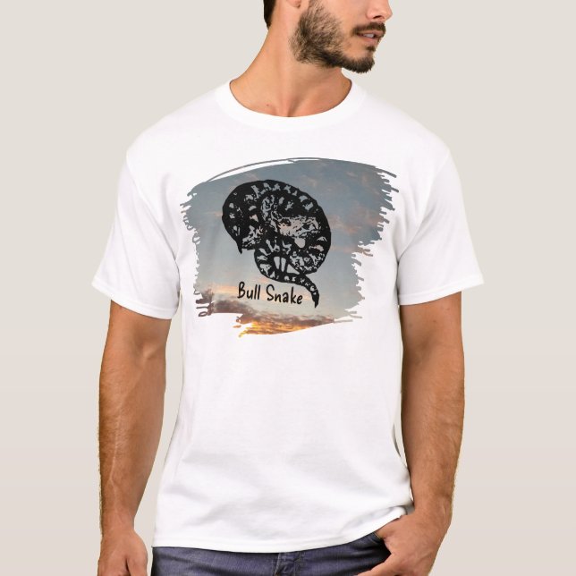 Camiseta Nombrada medicina de serpiente toro al atardecer (Anverso)